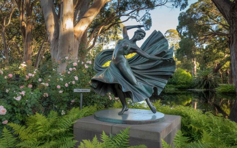 10 Best Gardens and Galleries in the Yarra Valley and Dandenong Ranges: A Journey Through Art, Nature & Local Heritage